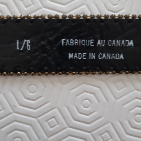 Vintage Vermillon carved leather belt - Picture 5 of 5